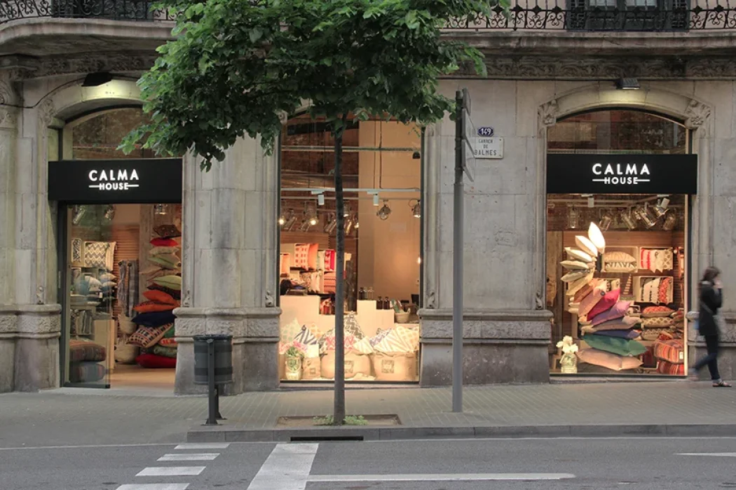 Calma House